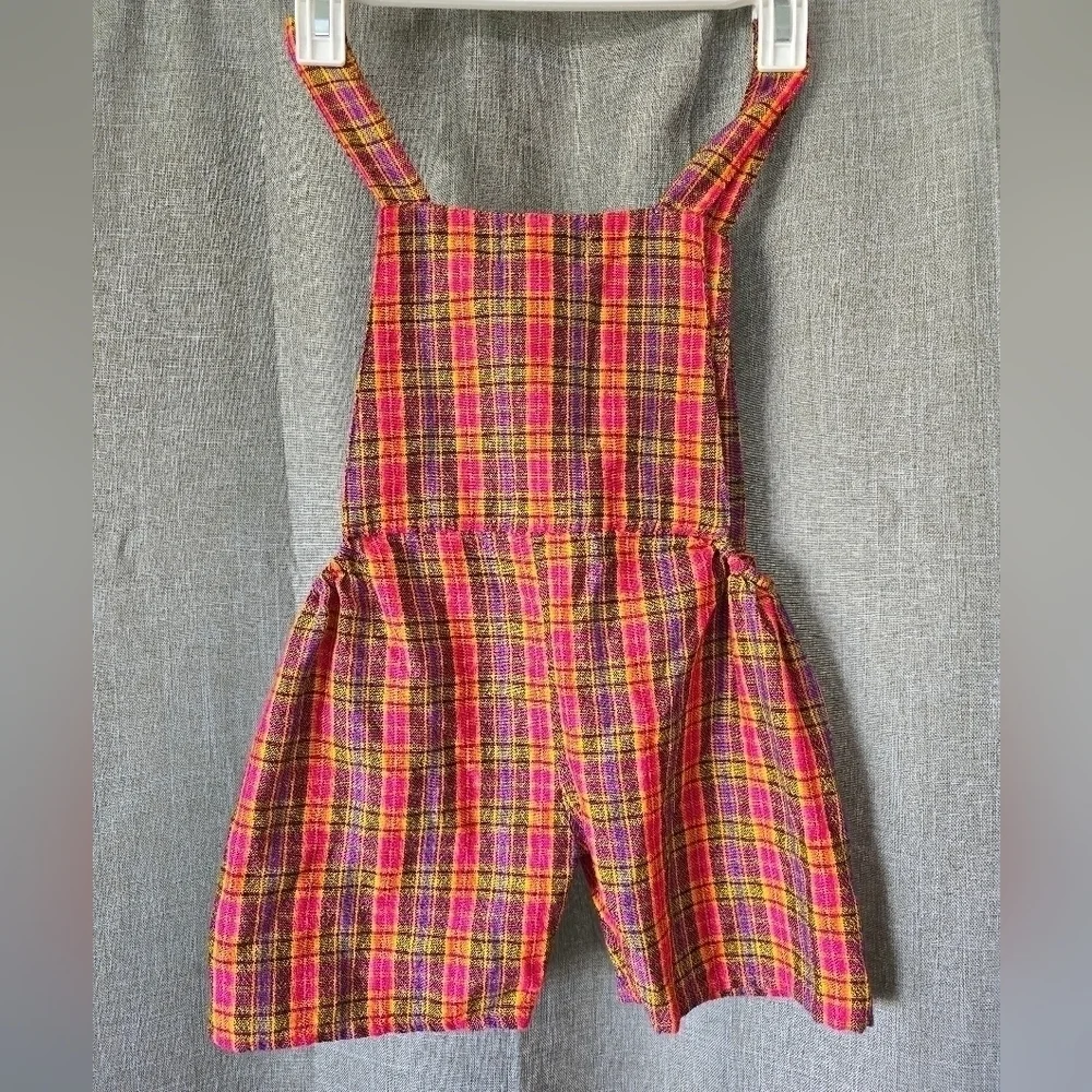 E.C.C. Ecuador Clothing Company Girls Size 6 Pink Plaid Cropped Overalls 90s